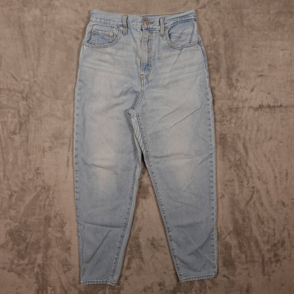Levi's High Rise Light Blue Mom Jeans